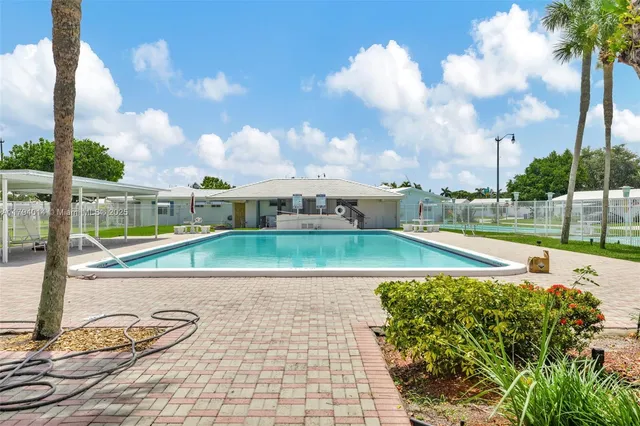 $120,000 | 401 South Golf Boulevard, Unit 270, Pompano Beach, FL 33064
