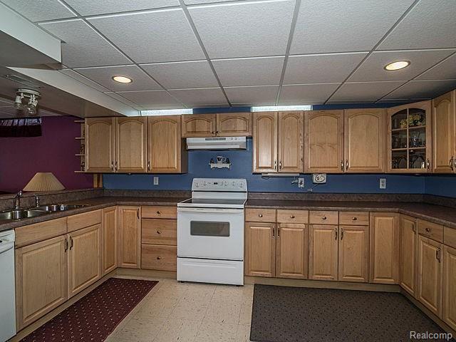 7176 Hatchery Road Waterford, MI 48327 - Photo 57 of 61 56_35.jpg