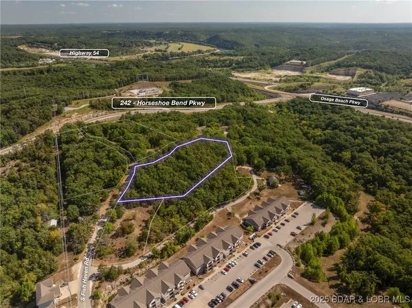 $350,000 | 1 South Fish Haven Road, Lake Ozark, MO 65049