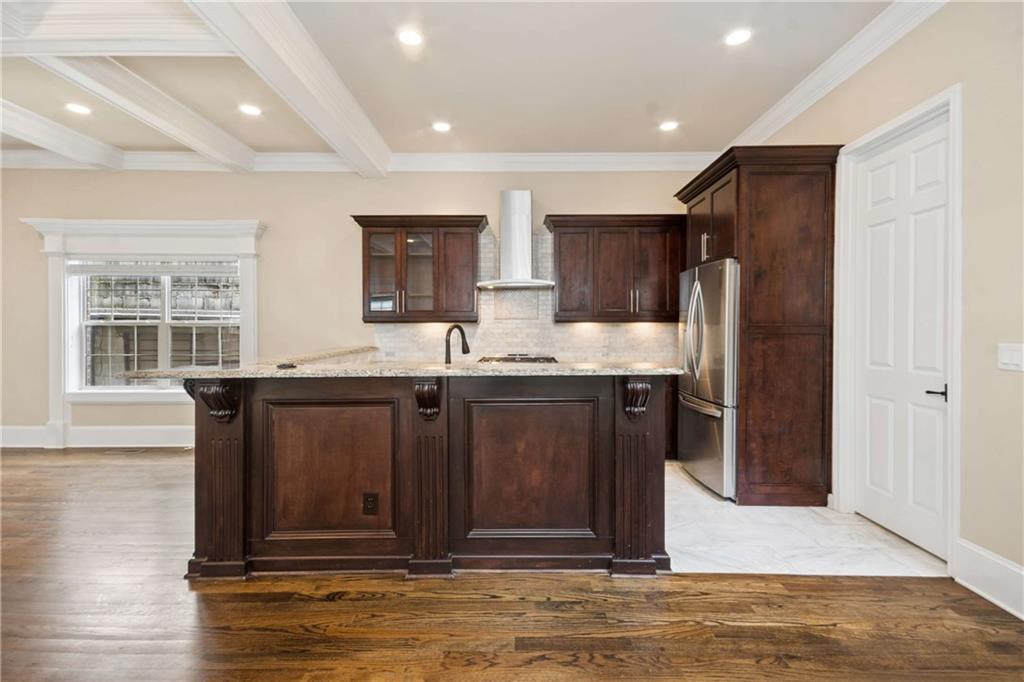 374 Clifton Road Northeast Atlanta, GA 30307 - Photo 9 of 48
