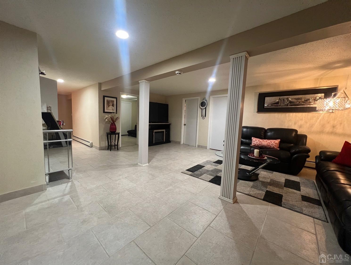 729 Inman Avenue Colonia, NJ 07067 - Photo 12 of 36 Gallery Image 12