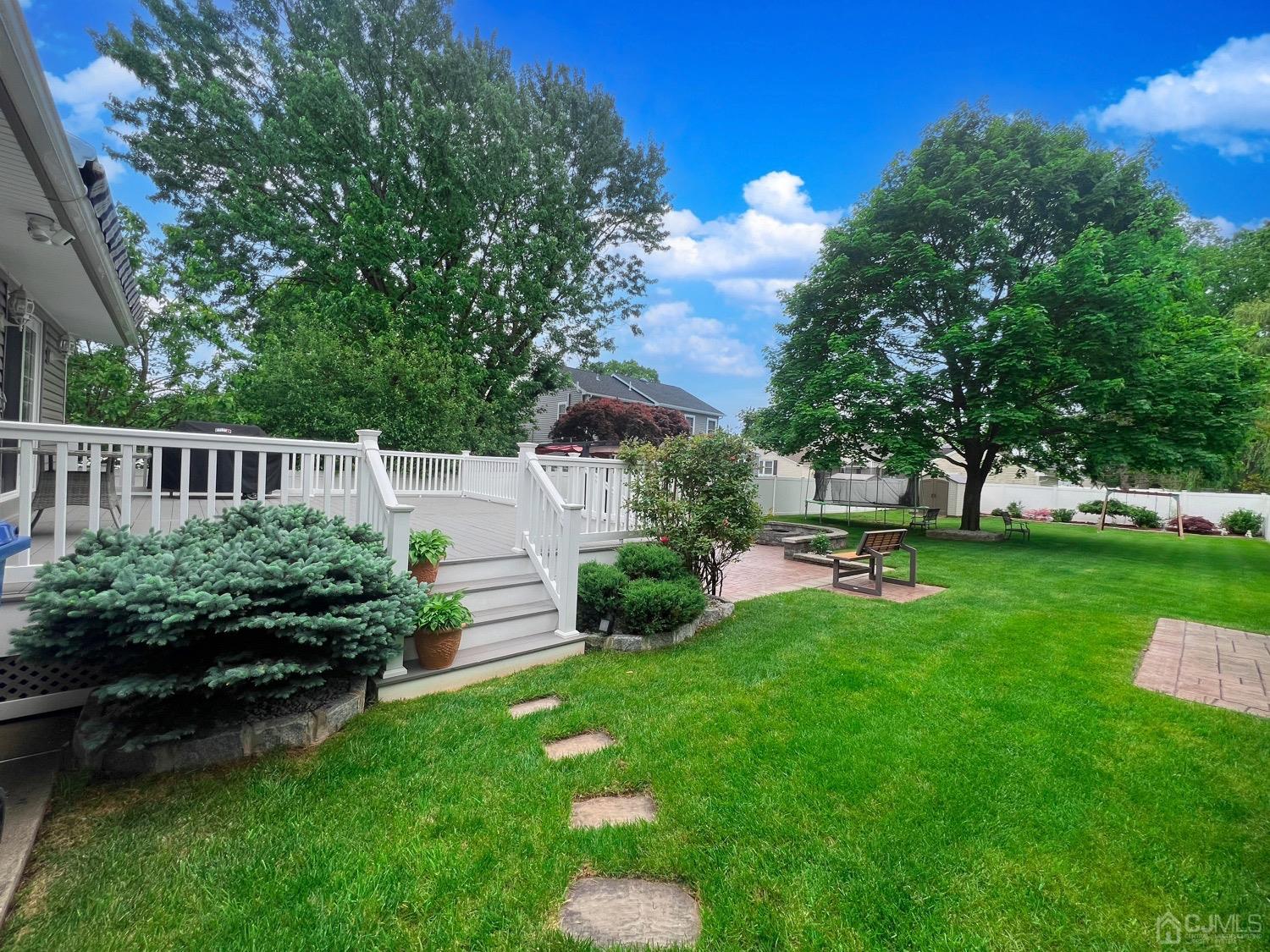 729 Inman Avenue Colonia, NJ 07067 - Photo 20 of 36 Gallery Image 20