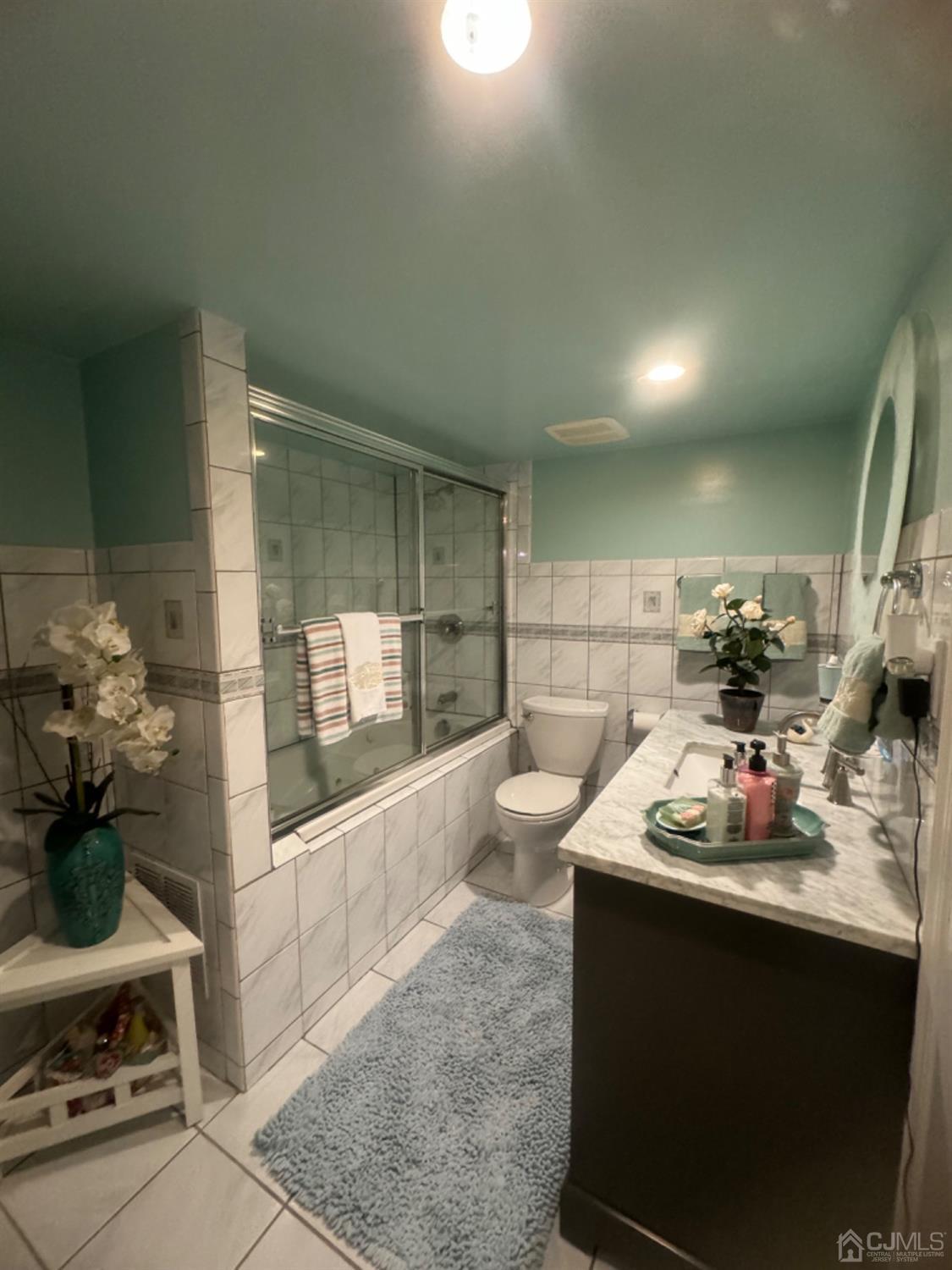 729 Inman Avenue Colonia, NJ 07067 - Photo 36 of 36 Gallery Image 36