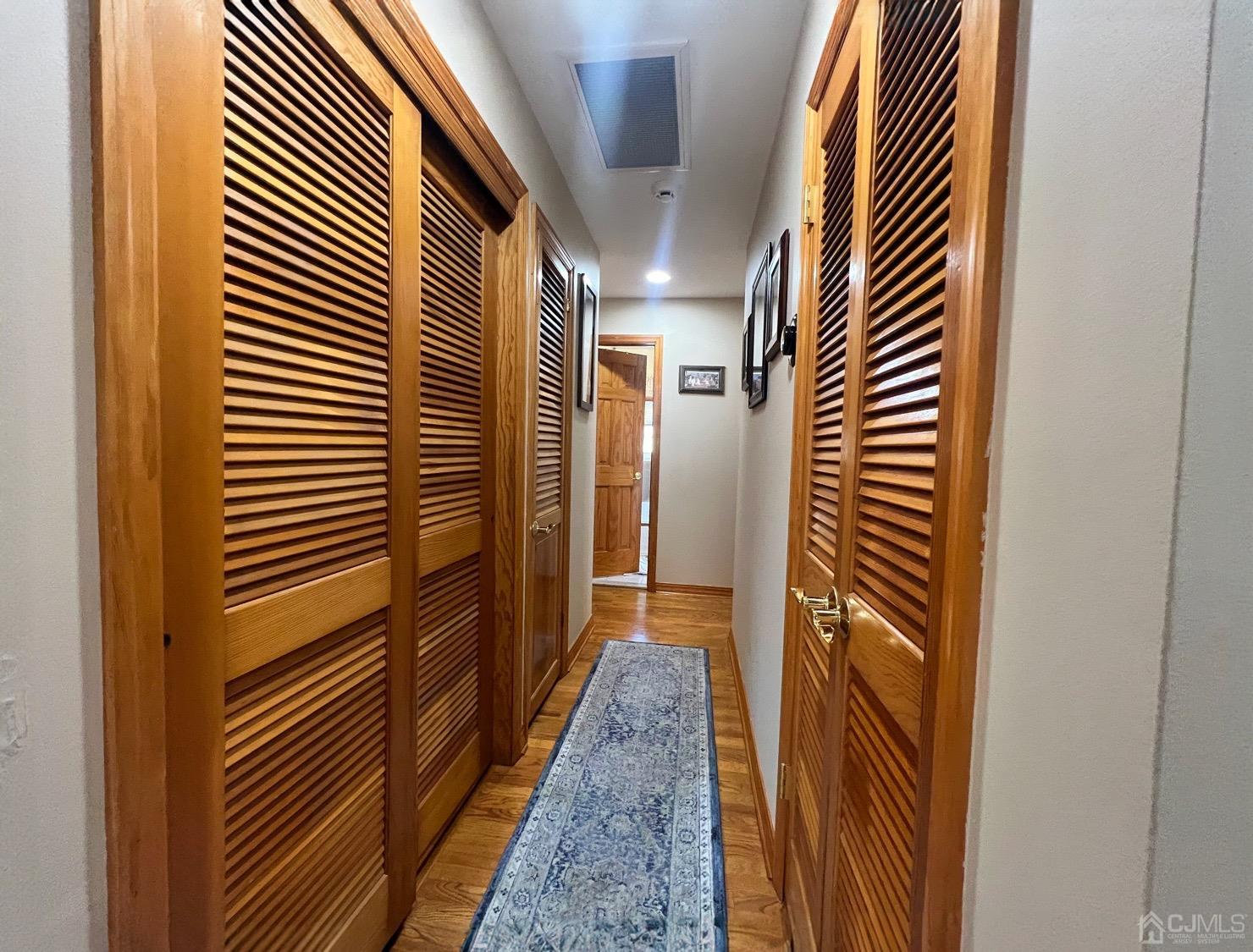 729 Inman Avenue Colonia, NJ 07067 - Photo 6 of 36 Gallery Image 6