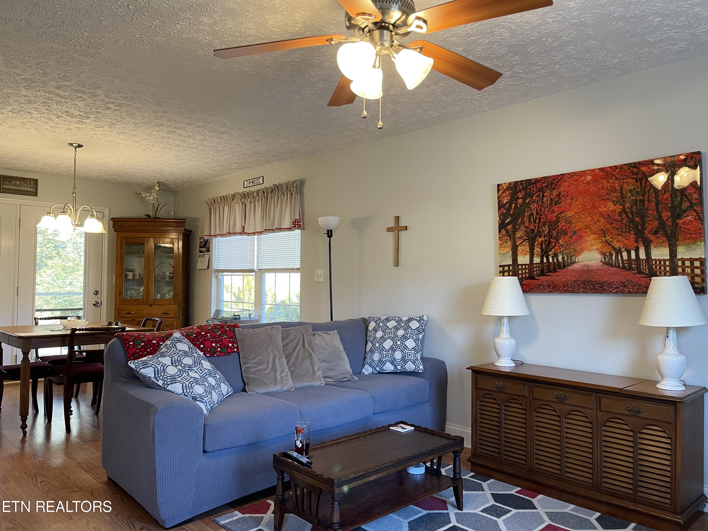 978 Pop Hollow Road Clinton, TN 37716 - Photo 6 of 40 IMG_4097
