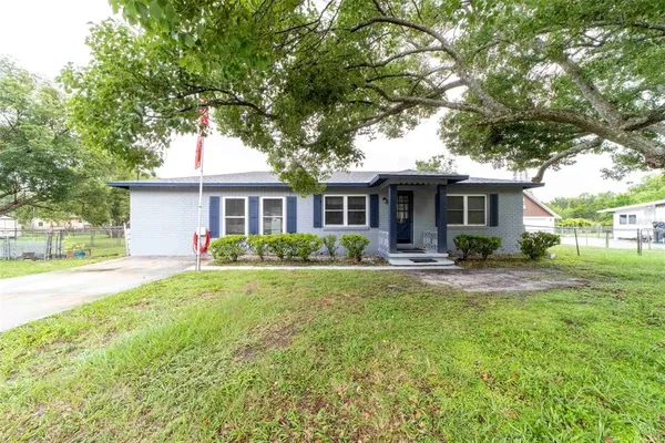 $290,000 | 27 Volusia Drive, DeBary, FL 32713