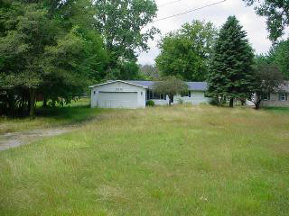 10249 Summerfield Road Temperance, MI 48182 - Photo 1 of 8 353490.JPG