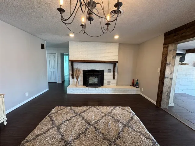 $515,000 | 5120 Southwest 10th Street, Columbus, KS 66725