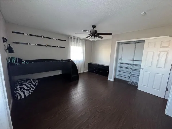 $499,000 | 5120 Southwest 10th Street, Columbus, KS 66725