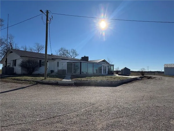 $505,000 | 5120 Southwest 10th Street, Columbus, KS 66725
