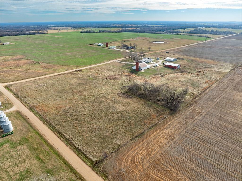 5120 Southwest 10th Street Columbus, KS 66725 - Photo 69 of 69