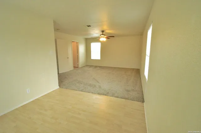 $1,950 | 25907 Torch Lily, San Antonio, TX 78260