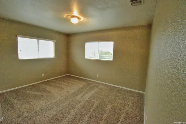 $1,950 | 25907 Torch Lily, San Antonio, TX 78260