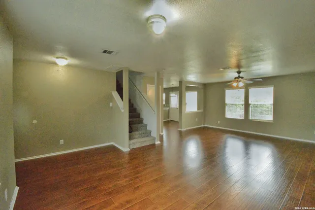 $1,950 | 25907 Torch Lily, San Antonio, TX 78260