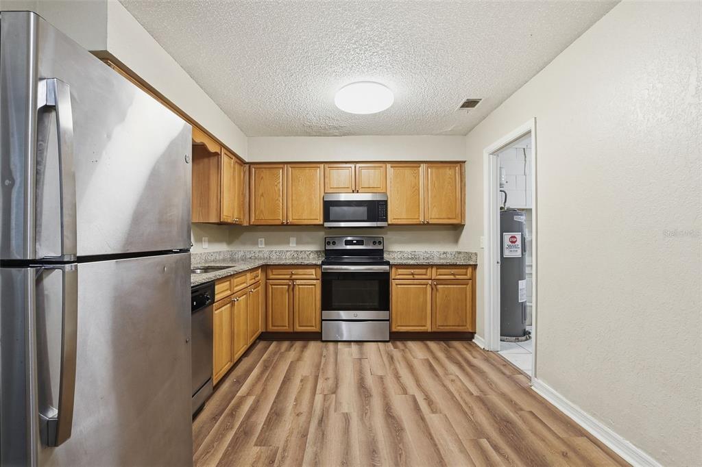 4132 Westgate Road Orlando, FL 32808 - Photo 8 of 25