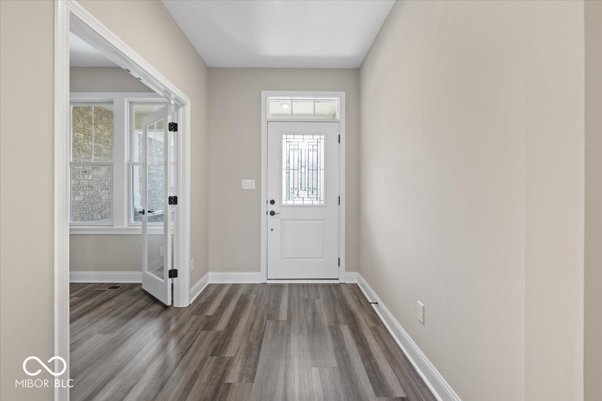 12205 Hidden Point Ct. Fishers, IN 46037 - Photo 7 of 50