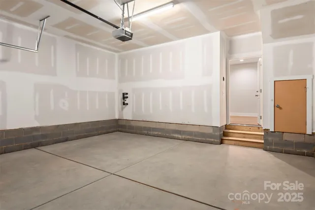 a view of balcony with a floor