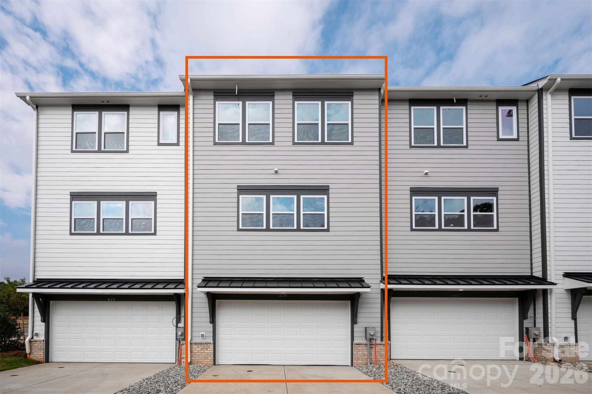 429 Nathaniel Way, Unit BRX0032 Charlotte, NC 28213 - Photo 4 of 43 a front view of a building