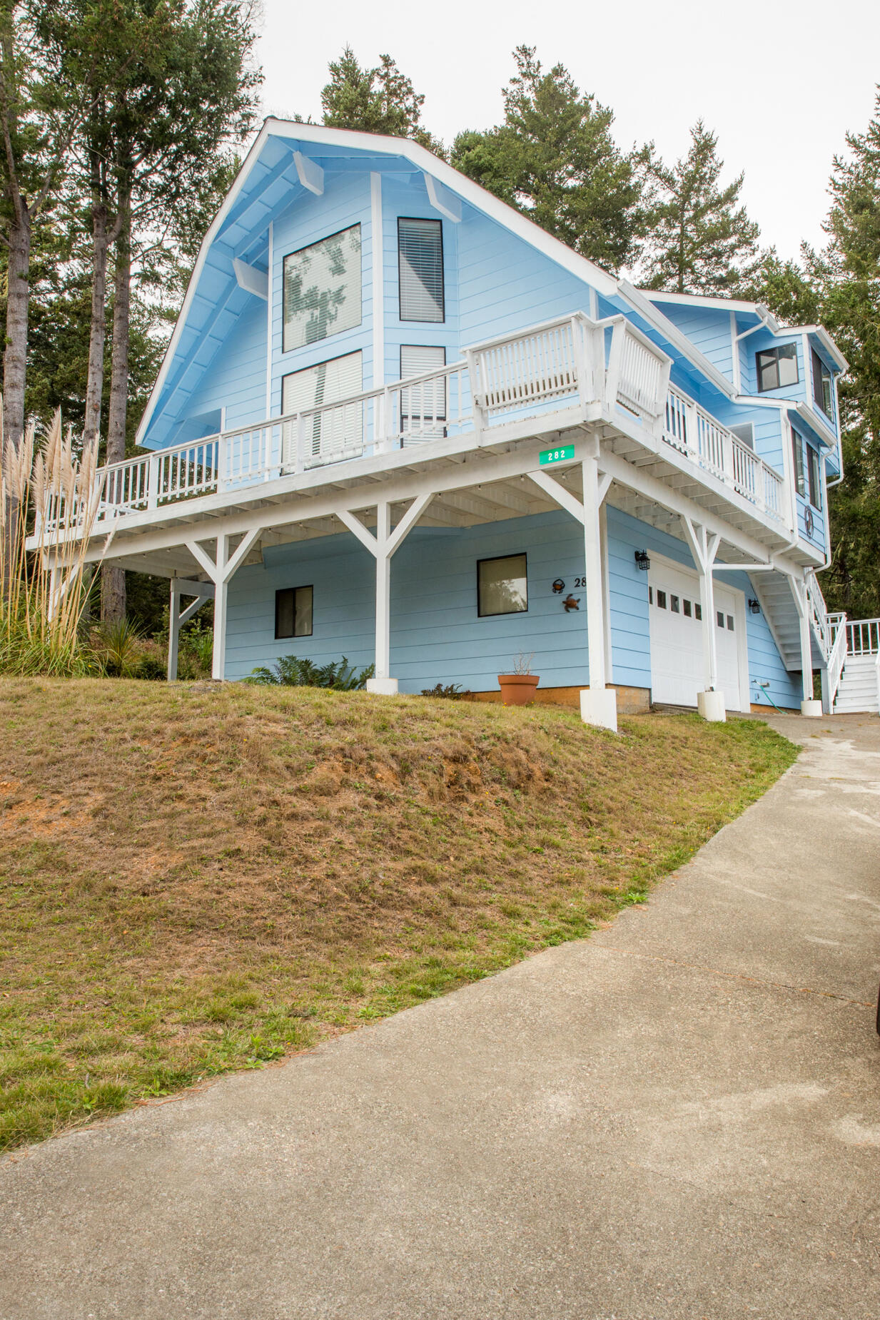 282 Seafoam Road Whitethorn, CA 95589 - Photo 18 of 20