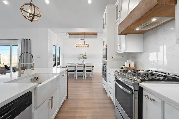 $460,000 | 823 13th Street, Wolfforth, TX 79382