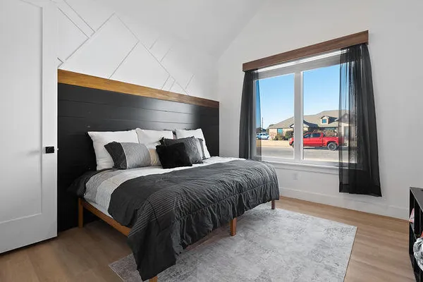 $460,000 | 823 13th Street, Wolfforth, TX 79382