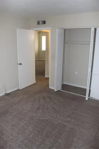 $1,150 | 6306 Newtown Circle, Unit 6B4, Tampa, FL 33615