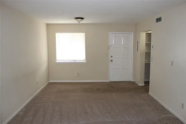 $1,150 | 6306 Newtown Circle, Unit 6B4, Tampa, FL 33615