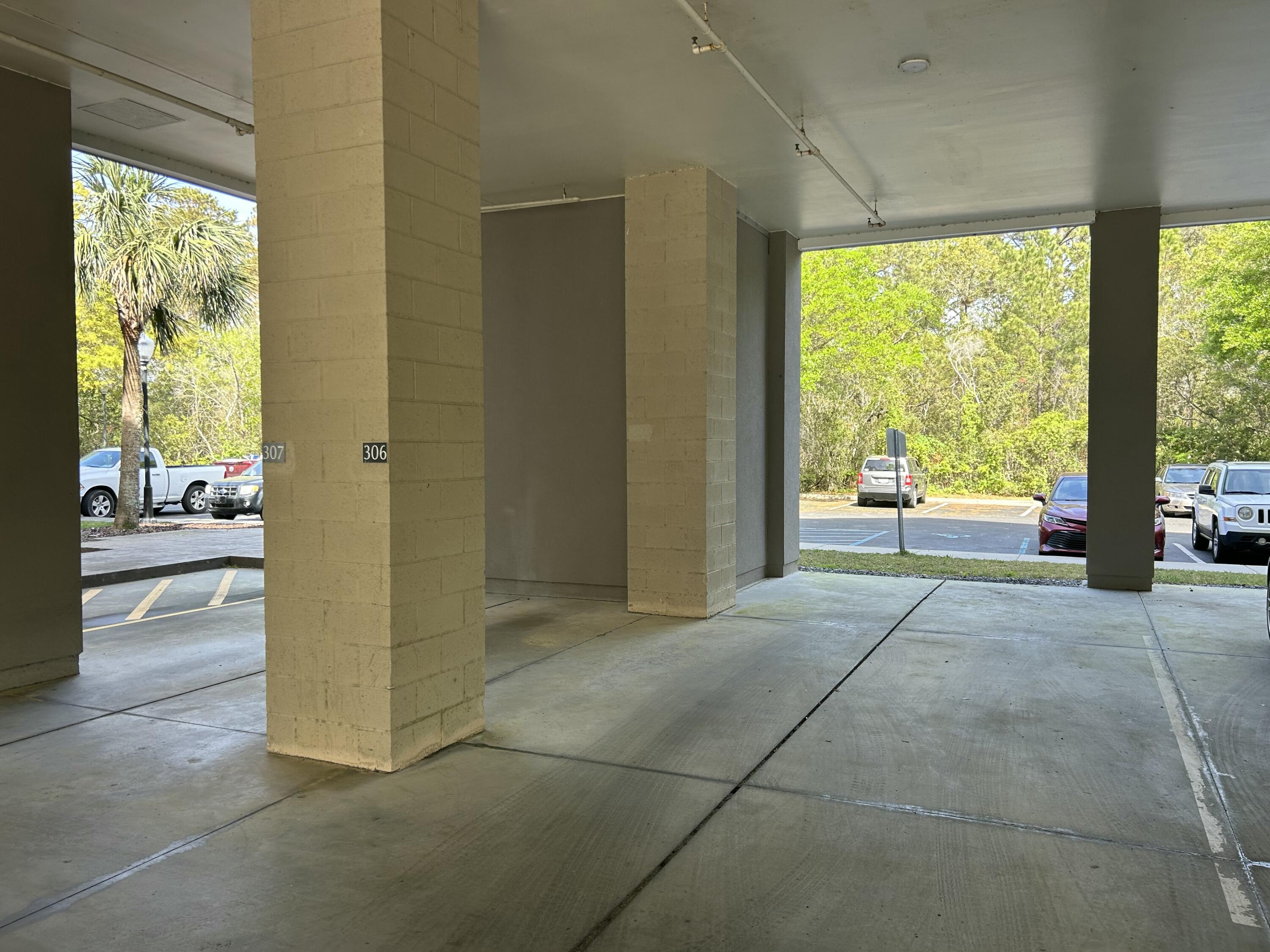 1984 Folly Road, Unit A306 Charleston, SC 29412 - Photo 31 of 33 30