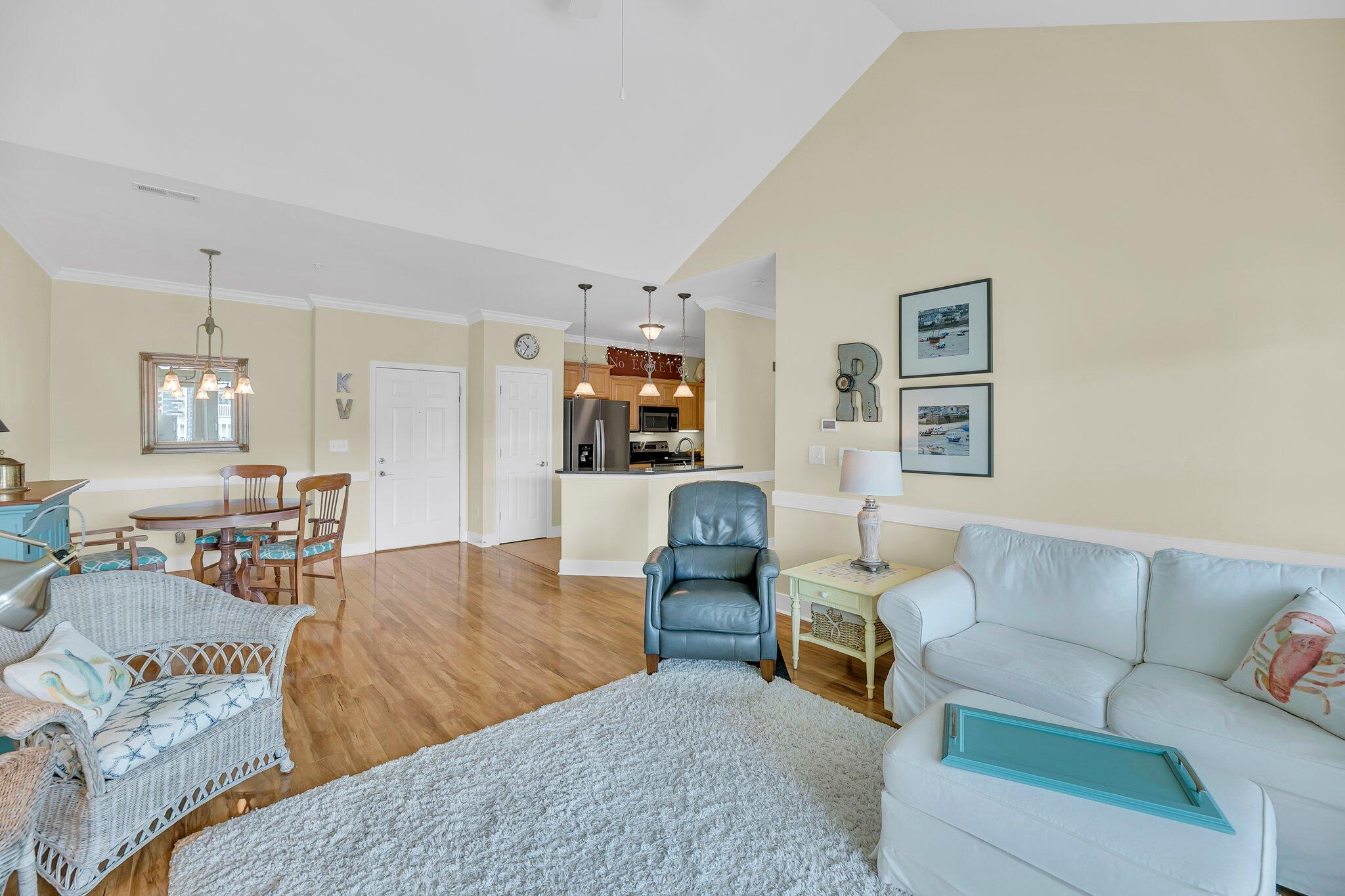 1984 Folly Road, Unit A306 Charleston, SC 29412 - Photo 9 of 33 7