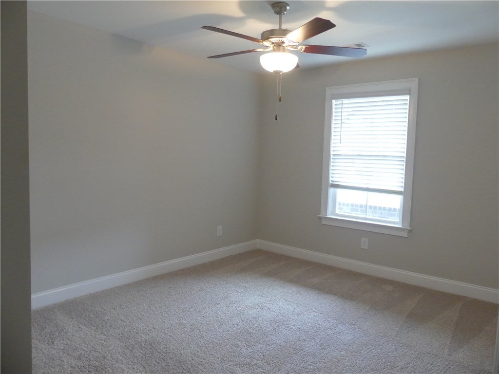 173 Blasted Rock Road Auburn, AL 36830 - Photo 8 of 22 Gallery Image 8