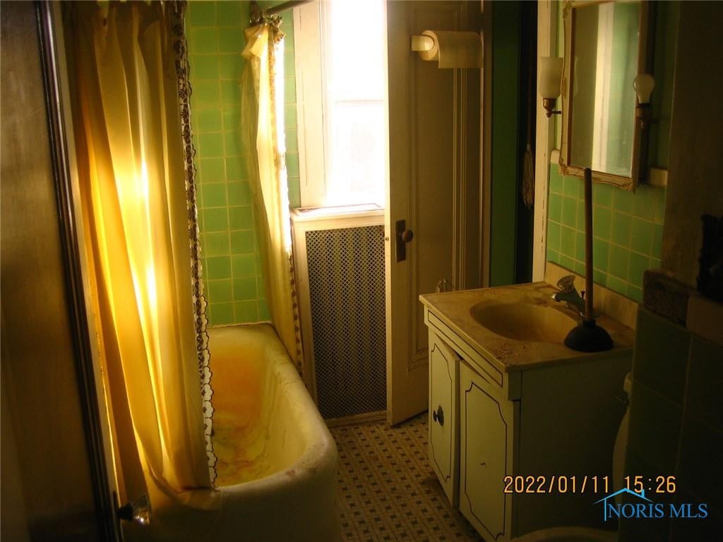 3501 Douglas Road Toledo, OH 43606 - Photo 8 of 12 Gallery Image 8
