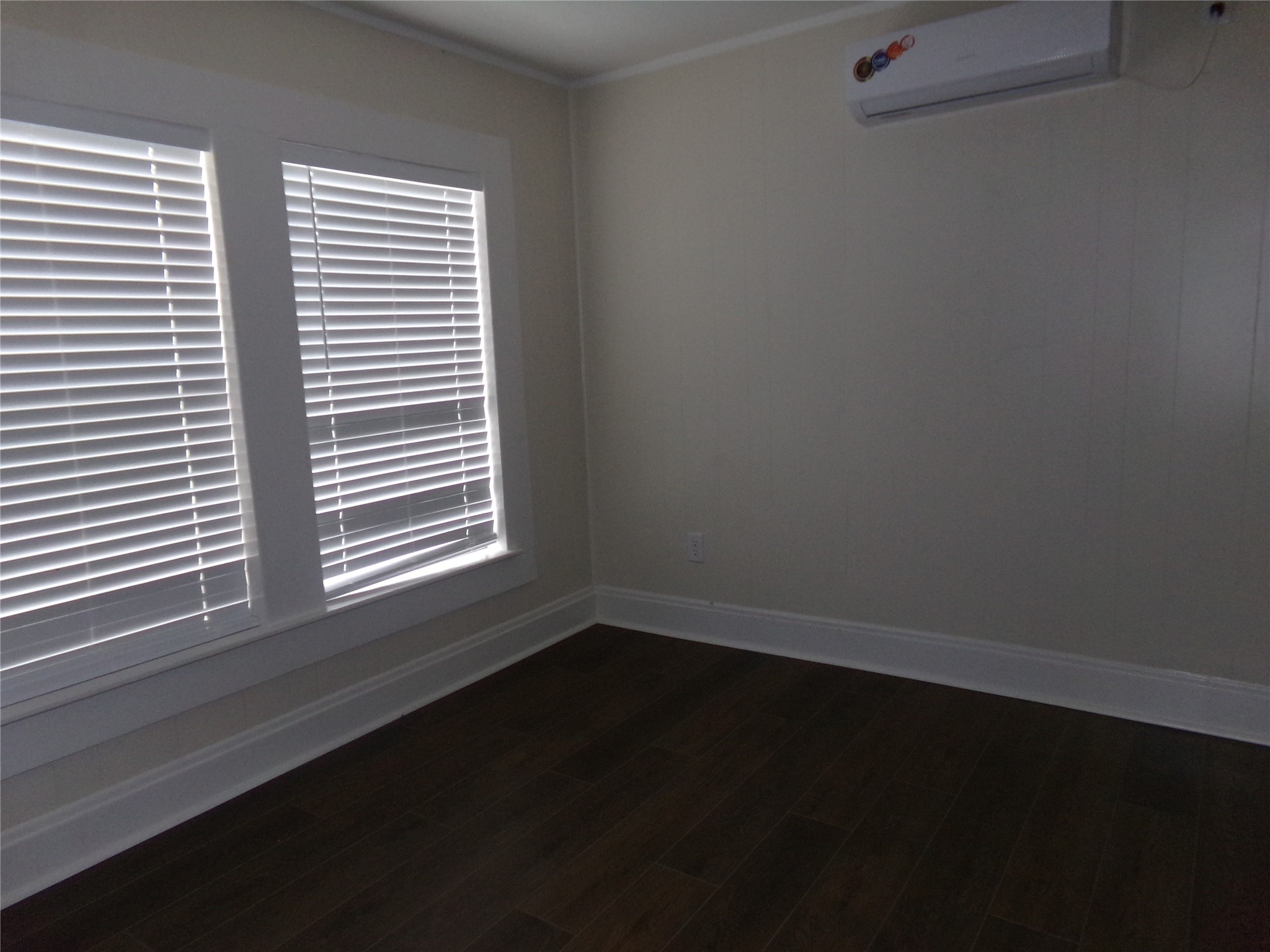 414 North Pecan Street Angleton, TX 77515 - Photo 6 of 6 Gallery Image 6