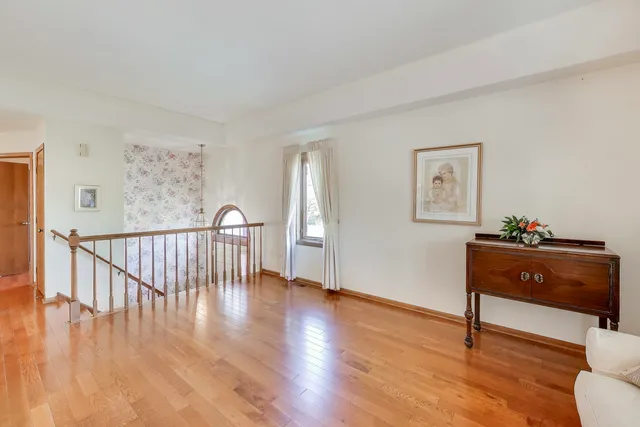 $325,000 | 11238 Cameron Parkway, Orland Park, IL 60467