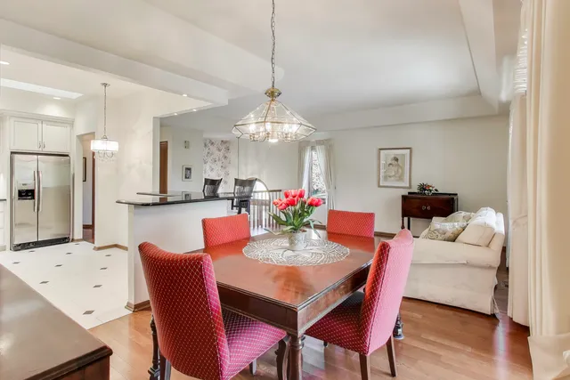 $325,000 | 11238 Cameron Parkway, Orland Park, IL 60467