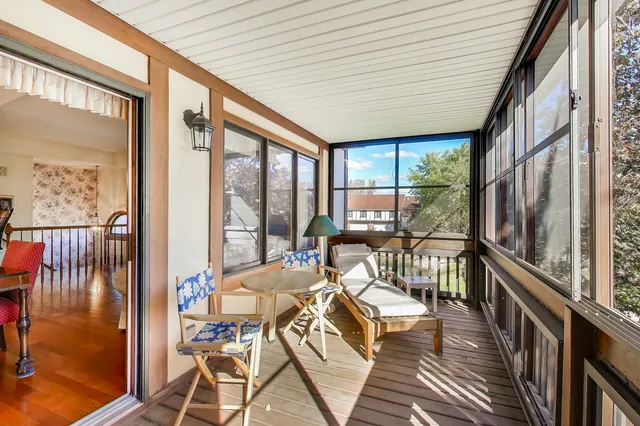 $325,000 | 11238 Cameron Parkway, Orland Park, IL 60467