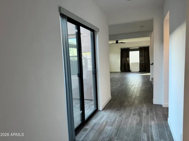 $3,800 | 821 East Monte Way, Phoenix, AZ 85042