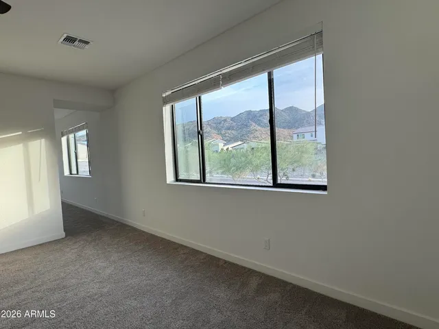 $3,800 | 821 East Monte Way, Phoenix, AZ 85042