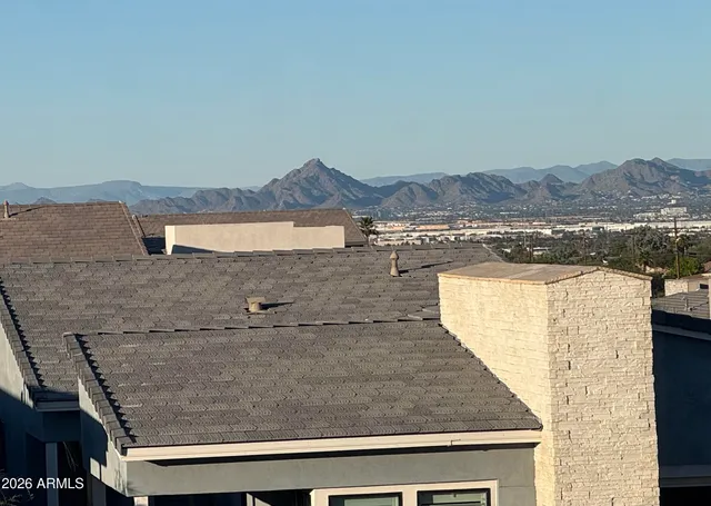 $3,800 | 821 East Monte Way, Phoenix, AZ 85042