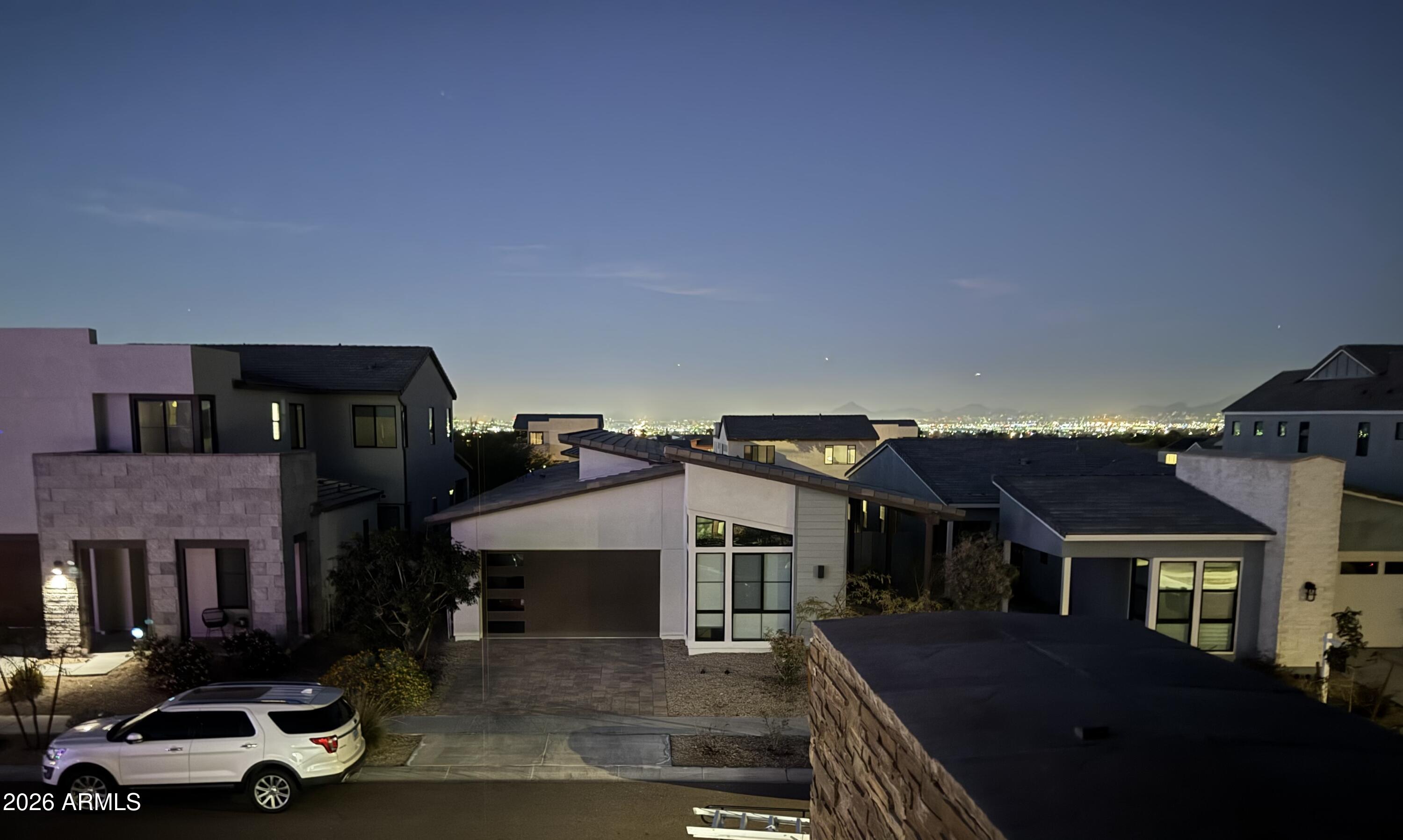 821 East Monte Way Phoenix, AZ 85042 - Photo 33 of 37 IMG_4295