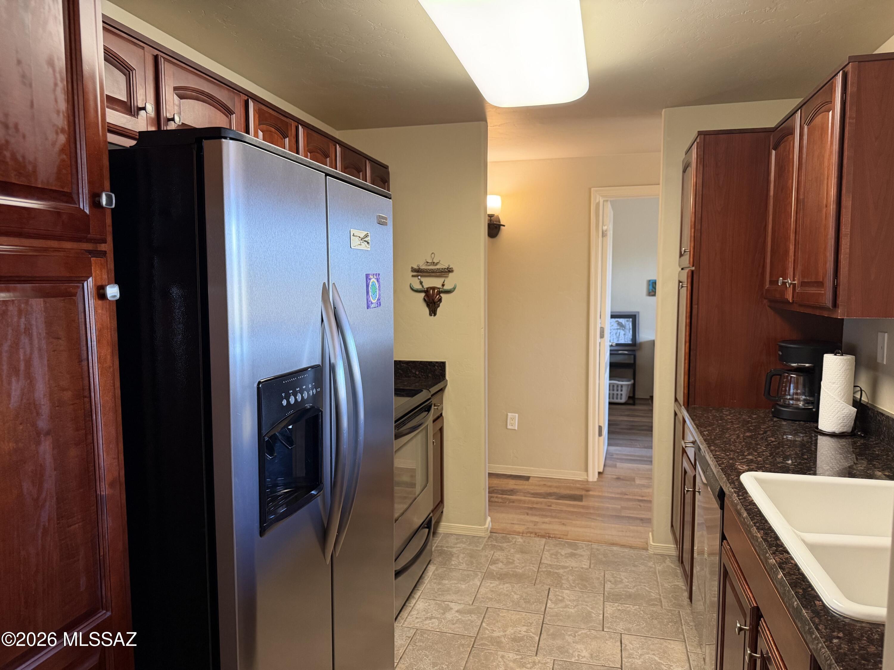 2550 East River Road, Unit 16301 Tucson, AZ 85718 - Photo 7 of 35 IMG_1222