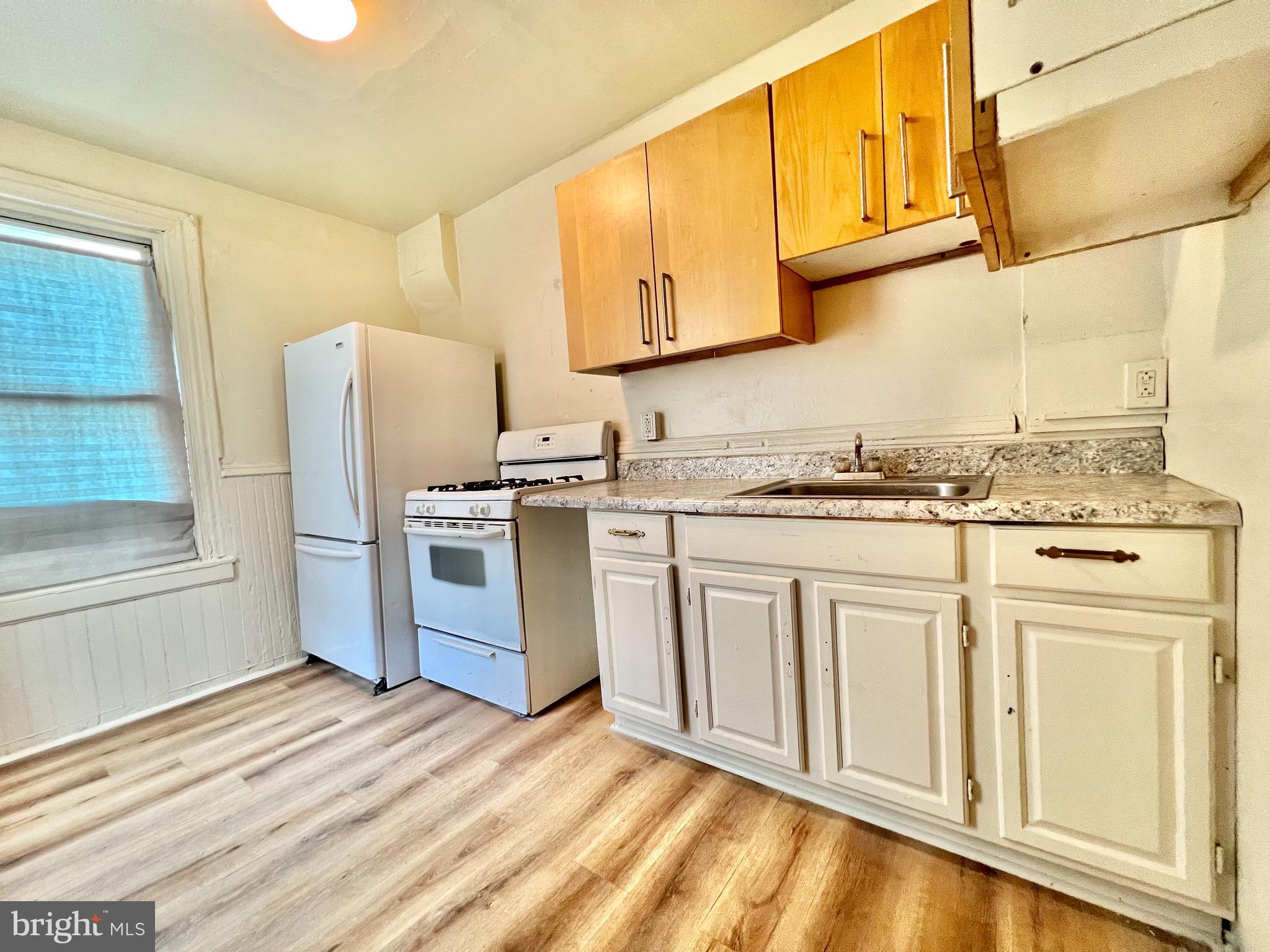 620 Maple Street Reading, PA 19602 - Photo 12 of 29 Gallery Image 12