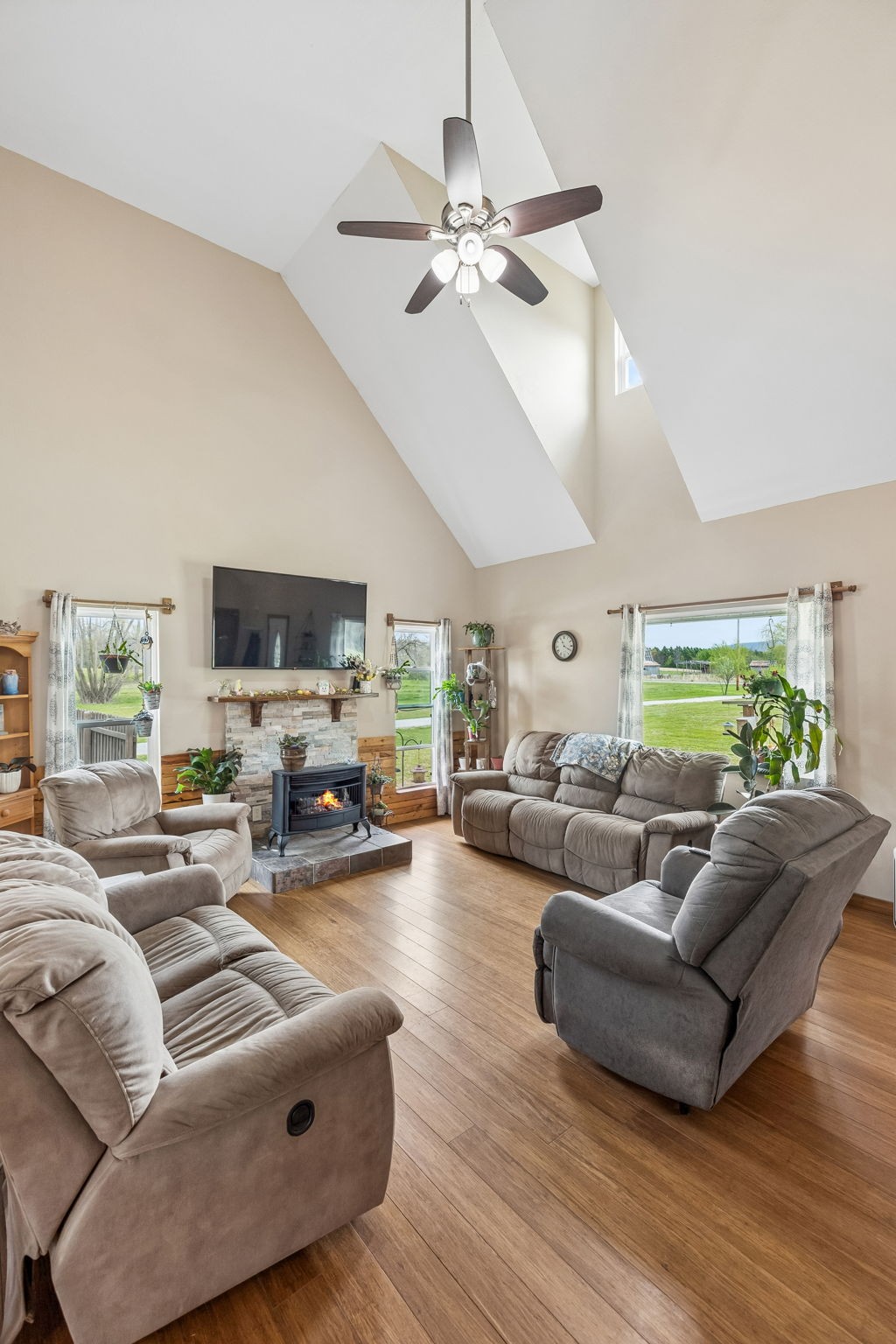 95 Floyd Lane Decherd, TN 37324 - Photo 8 of 65