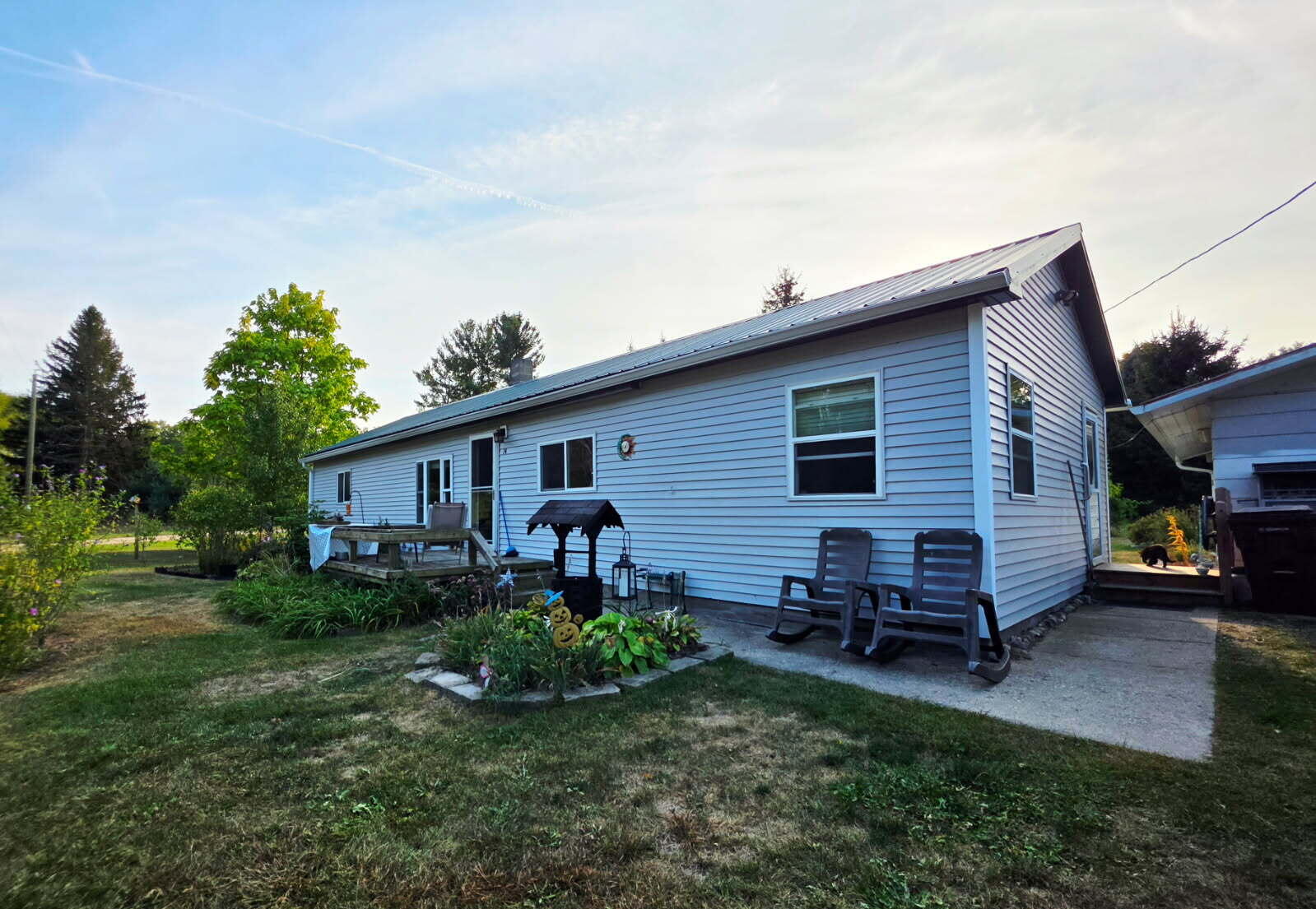 14 5th Street Morley, MI 49336 - Photo 1 of 32 1