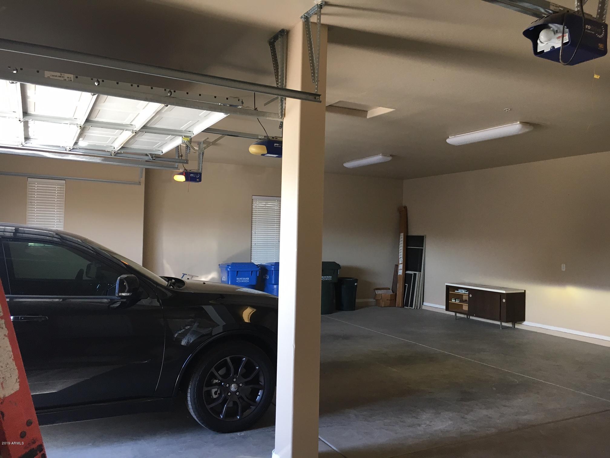 7009 West Fremont Road Laveen, AZ 85339 - Photo 50 of 64 Garage Huge !!!