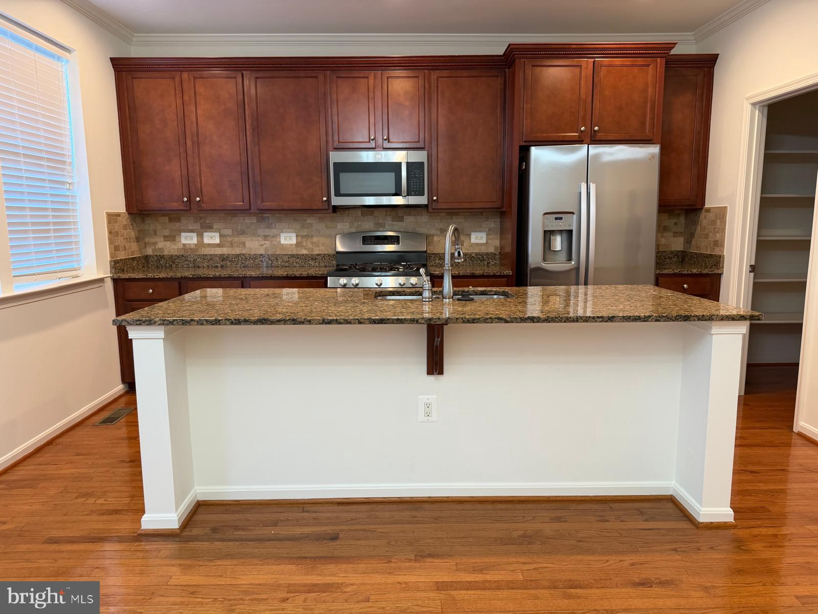 25646 Pleasant Valley Road Chantilly, VA 20152 - Photo 5 of 25