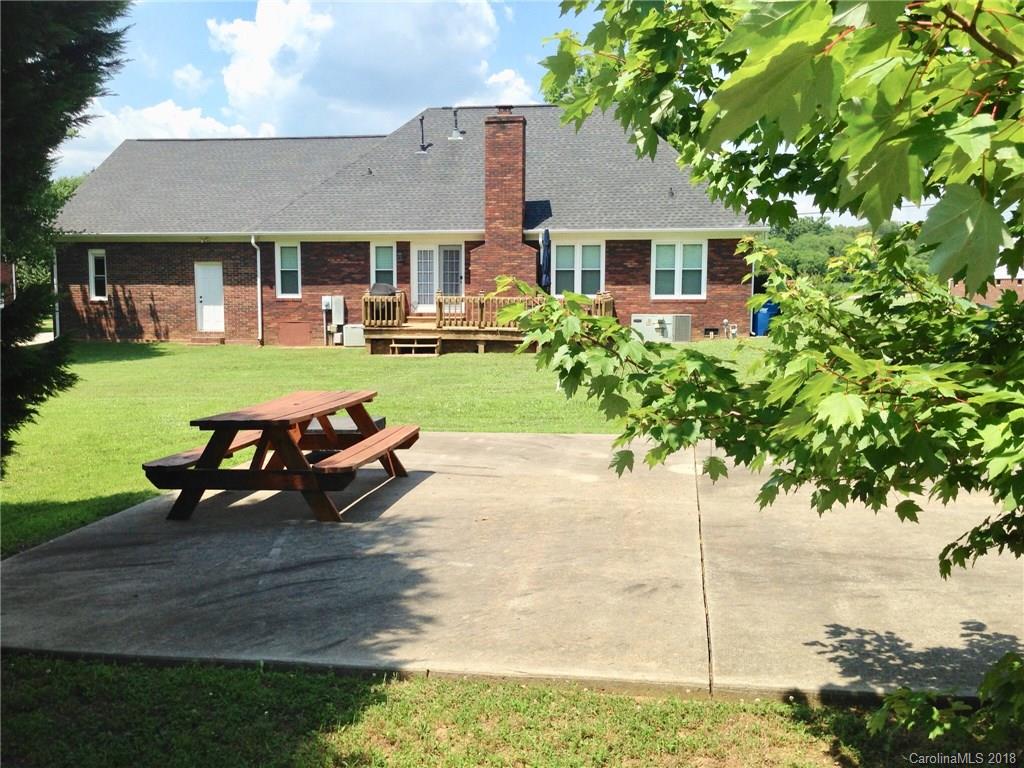 2267 Stallings Road Harrisburg, NC 28075 - Photo 4 of 33 Gallery Image 4