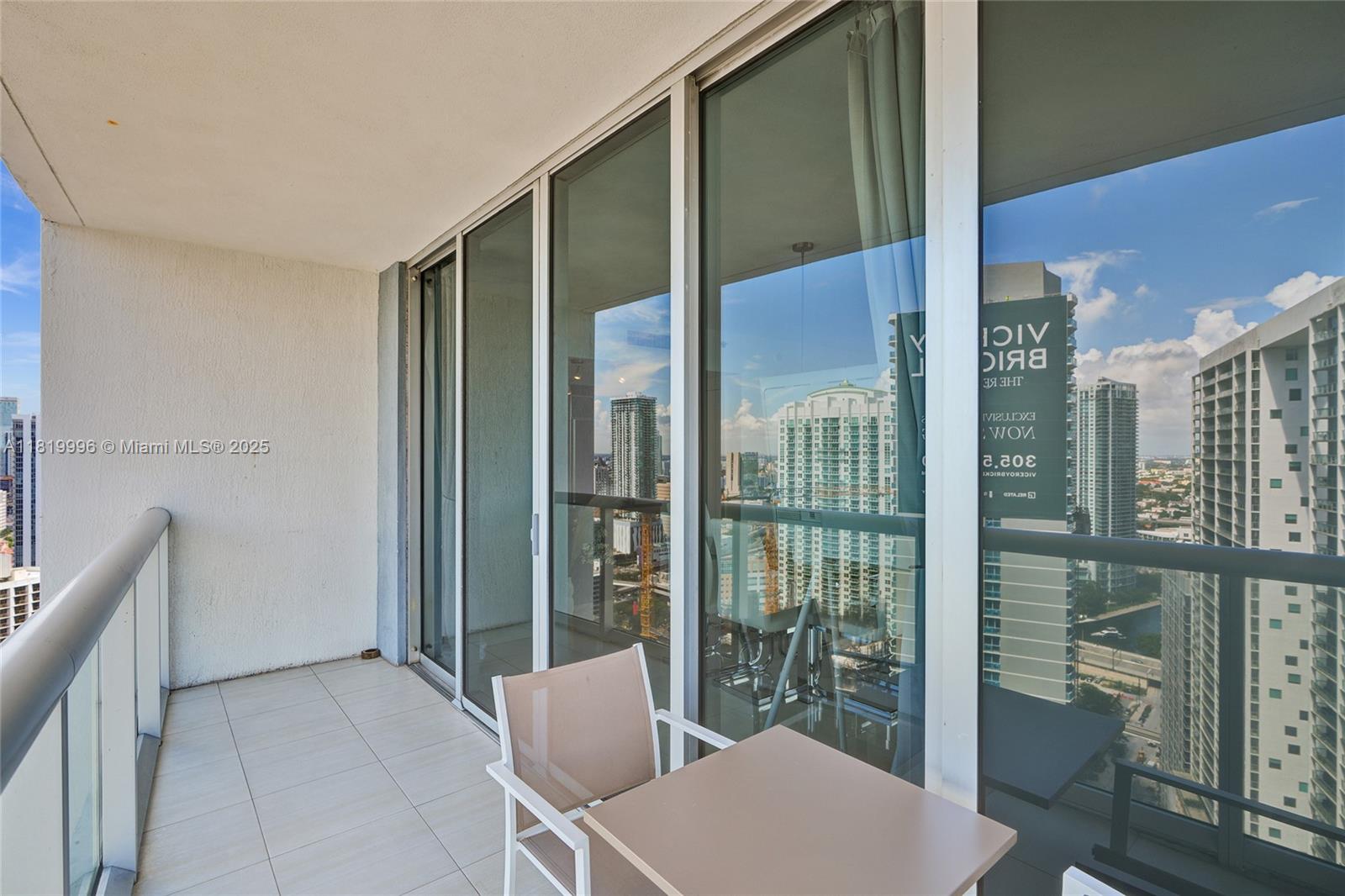 485 Brickell Avenue, Unit 3608 Miami, FL 33131 - Photo 13 of 43