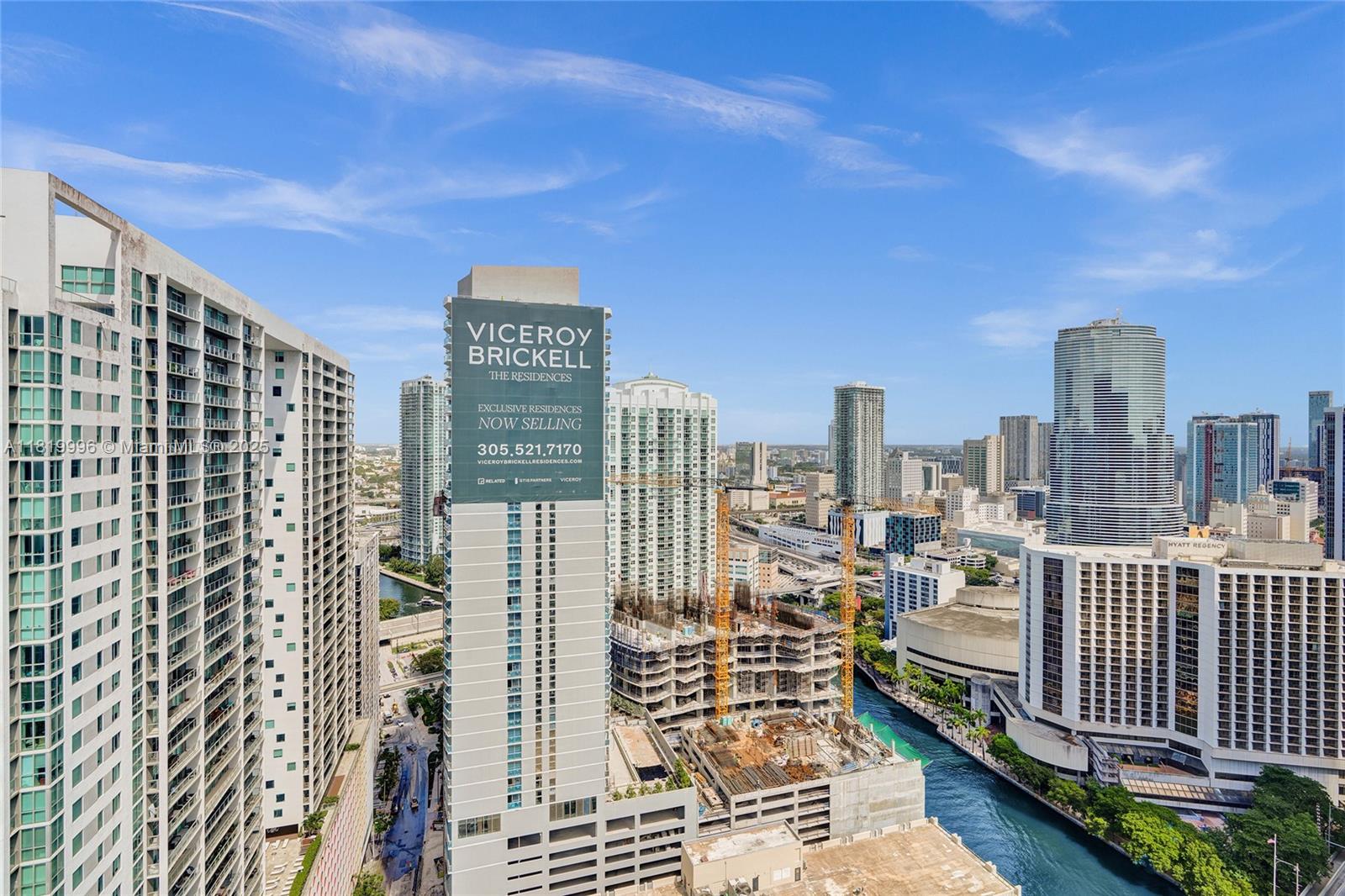 485 Brickell Avenue, Unit 3608 Miami, FL 33131 - Photo 18 of 43 a view of a city with tall buildings
