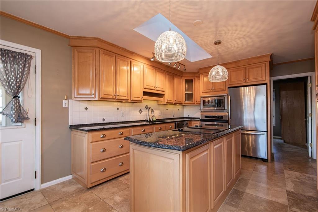 5268 Williard Road Oak Ridge, NC 27310 - Photo 17 of 44