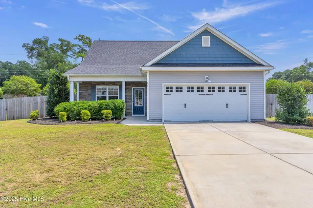 $360,000 | 65 Amos Court, Rocky Point, NC 28457